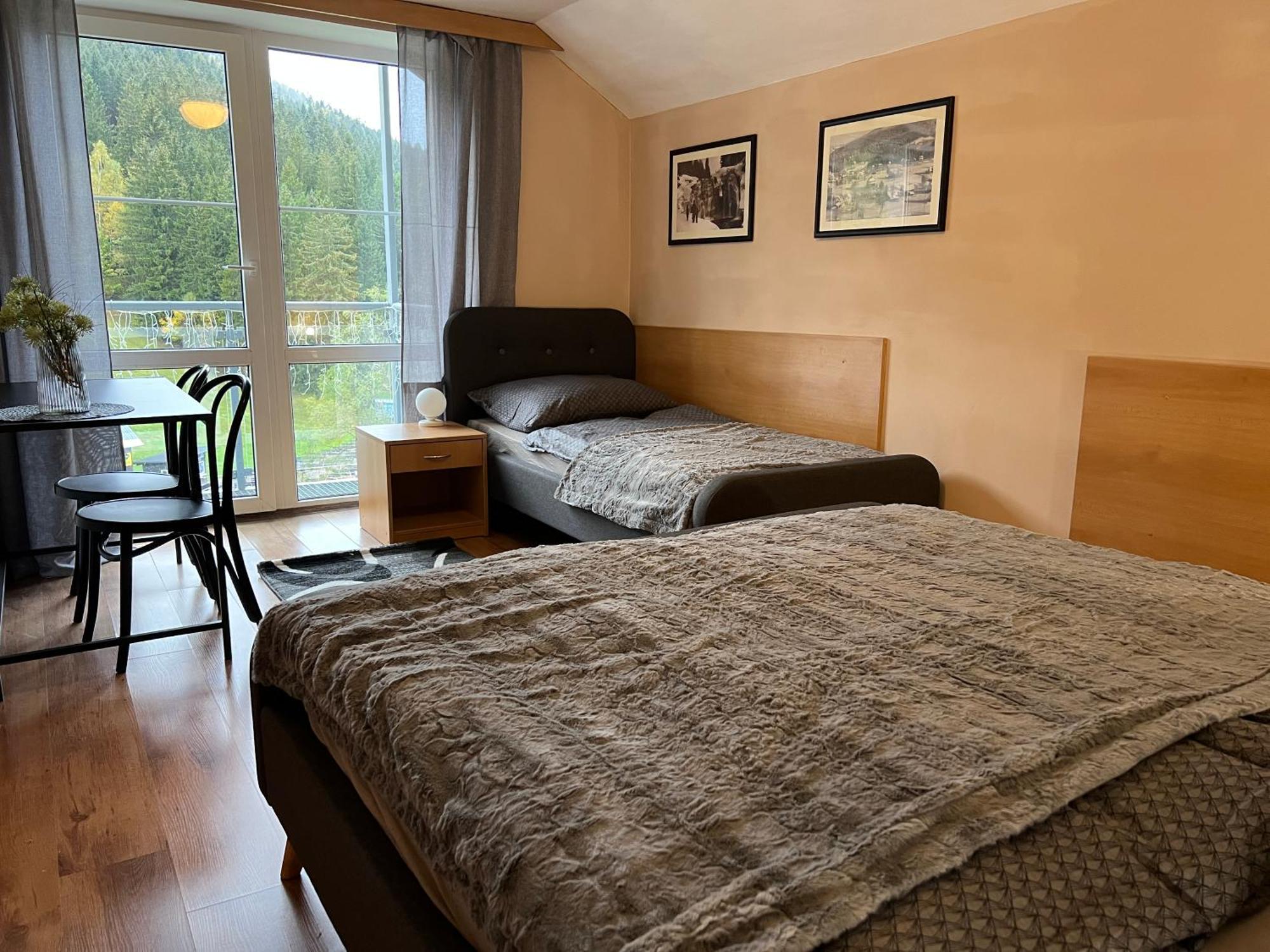 Apartmany Gryf هاراشوف المظهر الخارجي الصورة