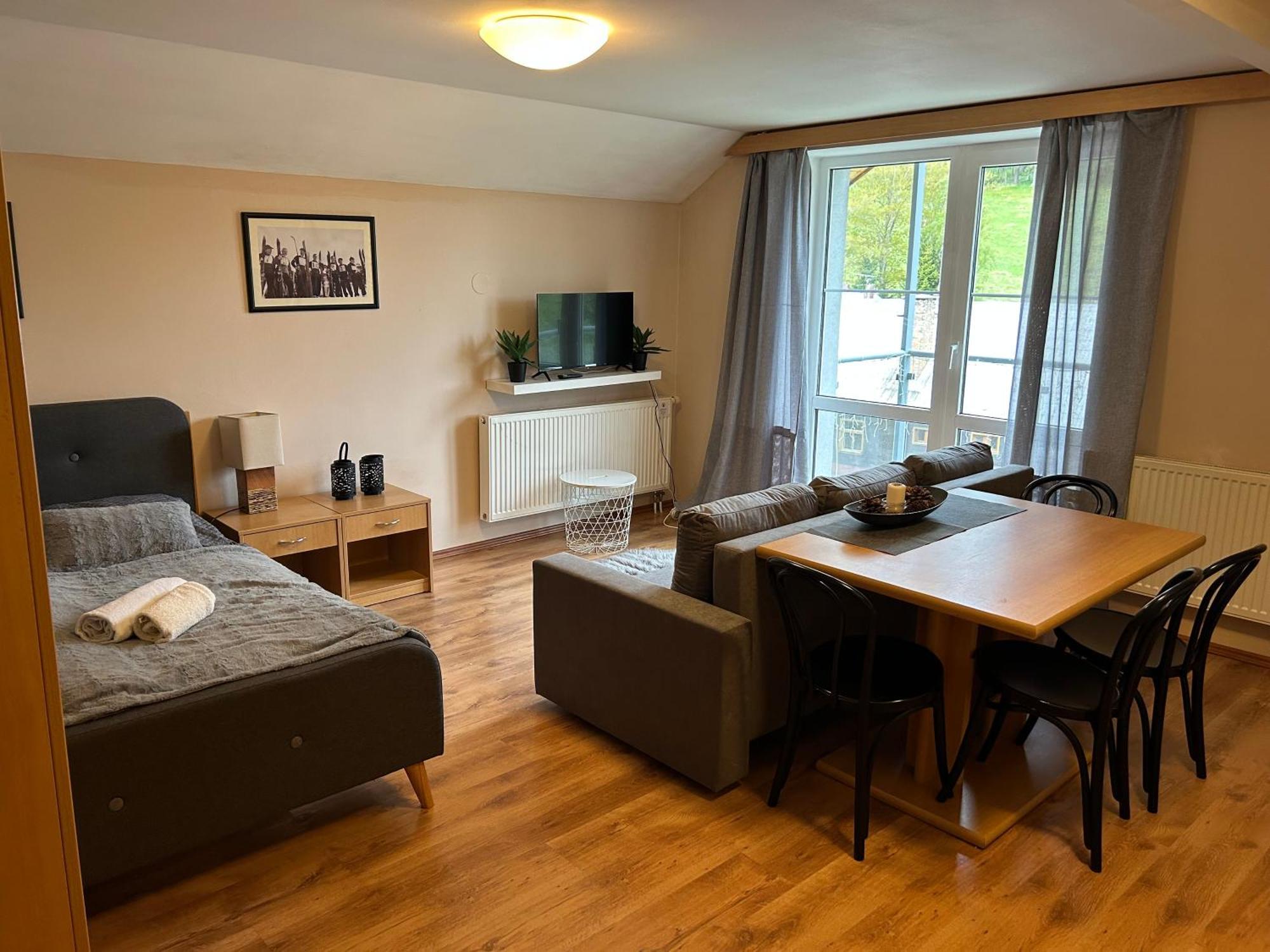 Apartmany Gryf هاراشوف المظهر الخارجي الصورة