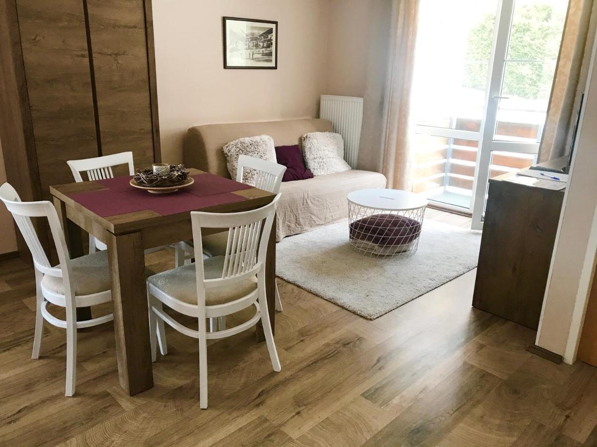 Apartmany Gryf هاراشوف المظهر الخارجي الصورة